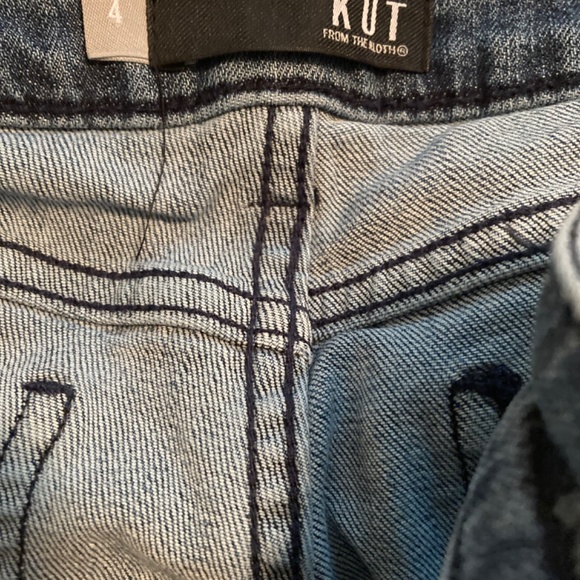 Kut from the Kloth Denim shorts Size 4 - Picture 3 of 4